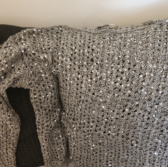 Never worn Zara sweater - Picture 4 of 4
